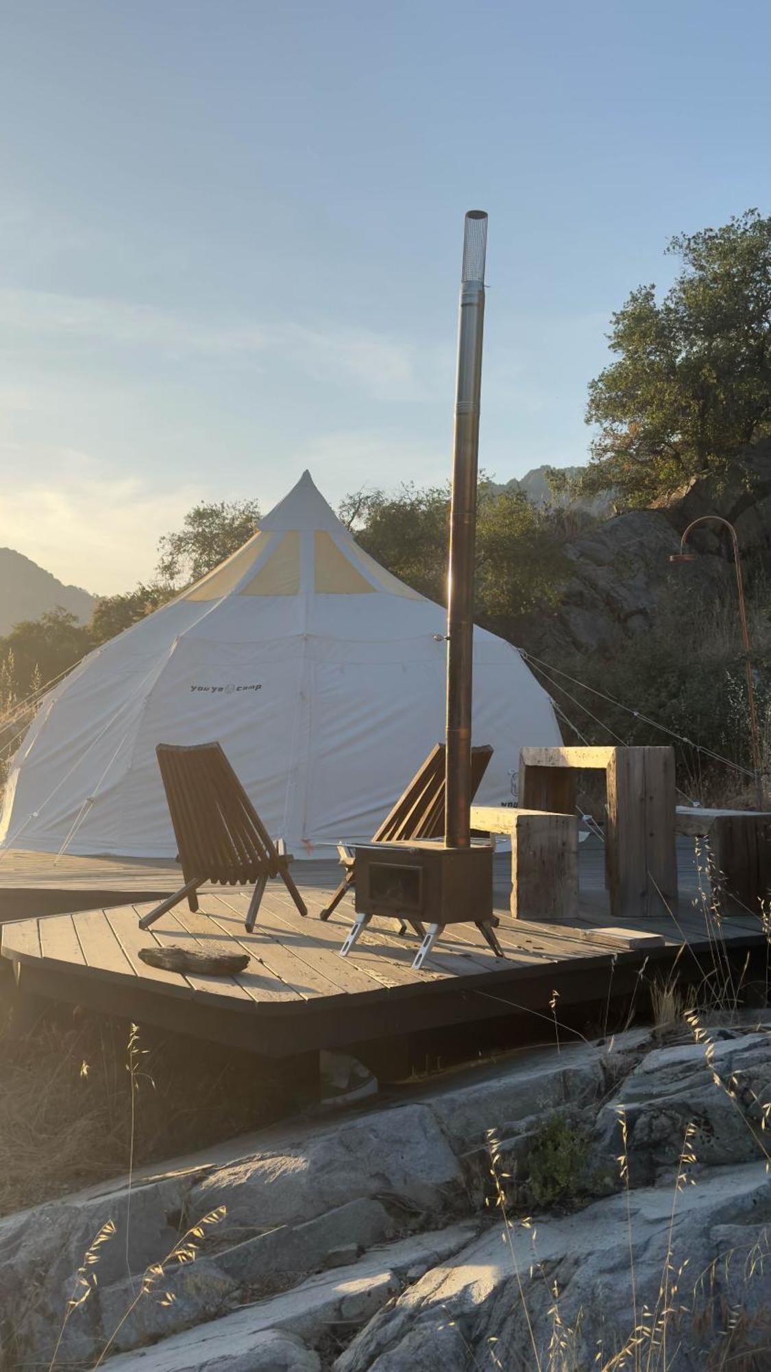 Paradise Ranch Inn - Liberated Tent Три Ривърс Екстериор снимка