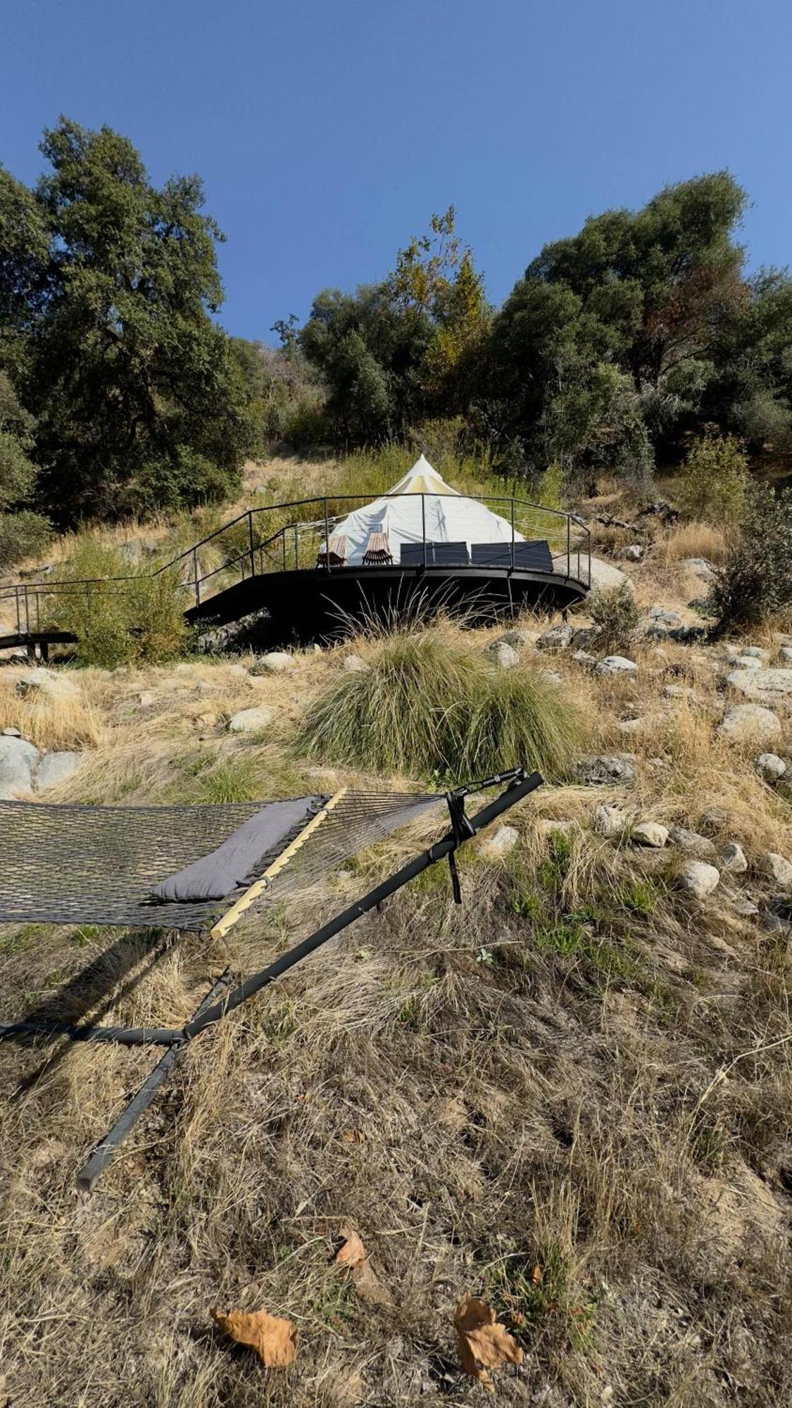 Paradise Ranch Inn - Liberated Tent Три Ривърс Екстериор снимка